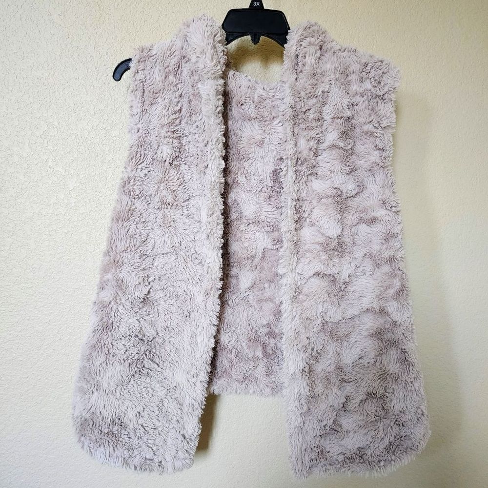Dylan classic silky Faux Fur hooded open vest